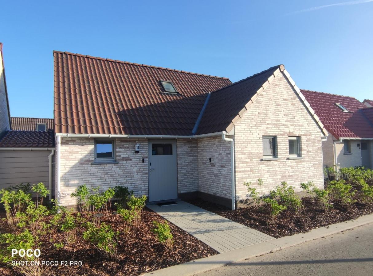 Polderhuis 10: Airco Comfort with Private Parking and Garden Koksijde Exterior photo